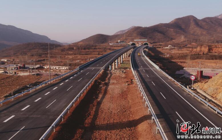 去年河北省高速公路建成通车748公里 居全国第一!
