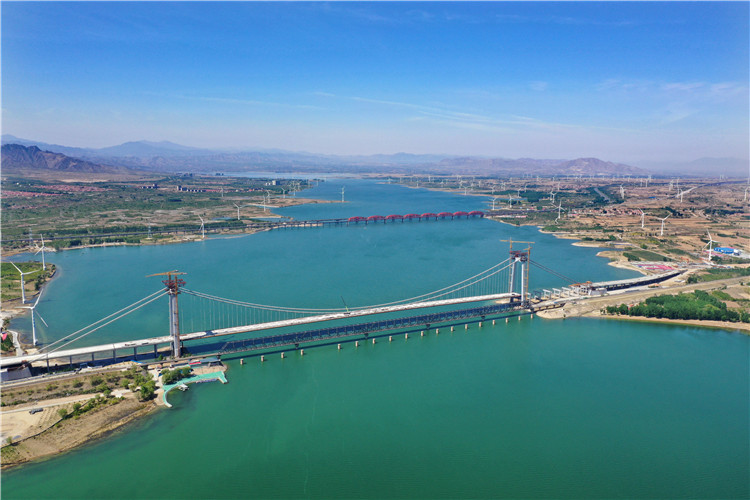 长城网 河北发布  河北省怀来县官厅水库公路大桥是怀来沙城至东花园
